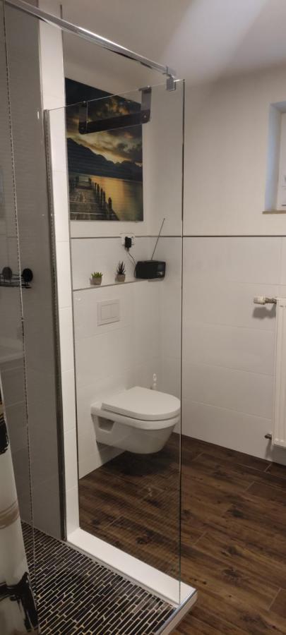Ferienwohnung Jobst - Ruhig Mit Blick Ins Gruene Nittenau Exterior foto